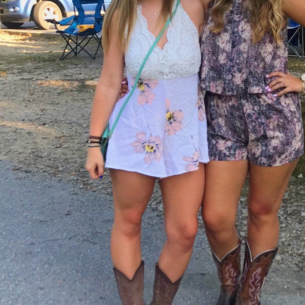 romper - Picture 4 of 4